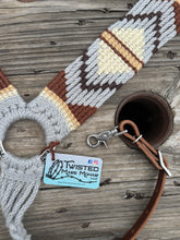 Load image into Gallery viewer, White Earth Breast Collar