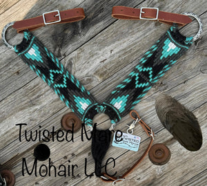 Turquoise Daydream Breast Collar